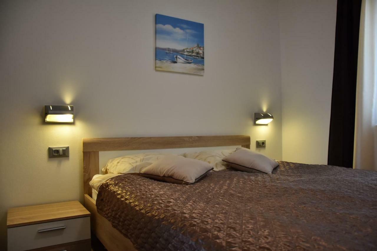 App Roko Poreč Exterior foto